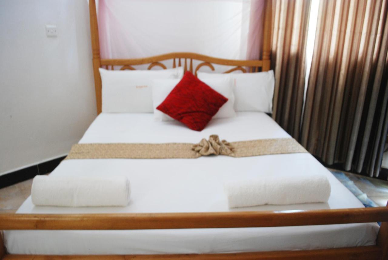 Garden Courts Hotel Masaka المظهر الخارجي الصورة