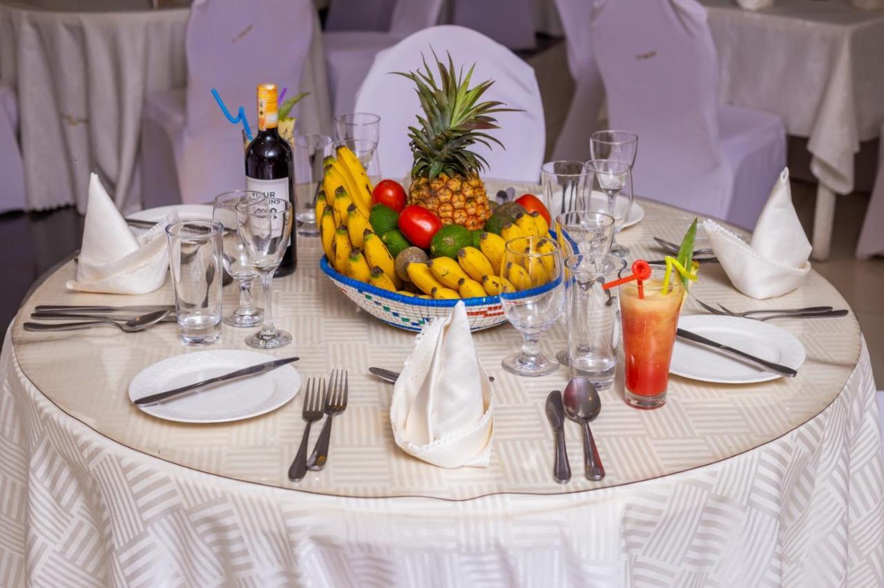 Garden Courts Hotel Masaka المظهر الخارجي الصورة