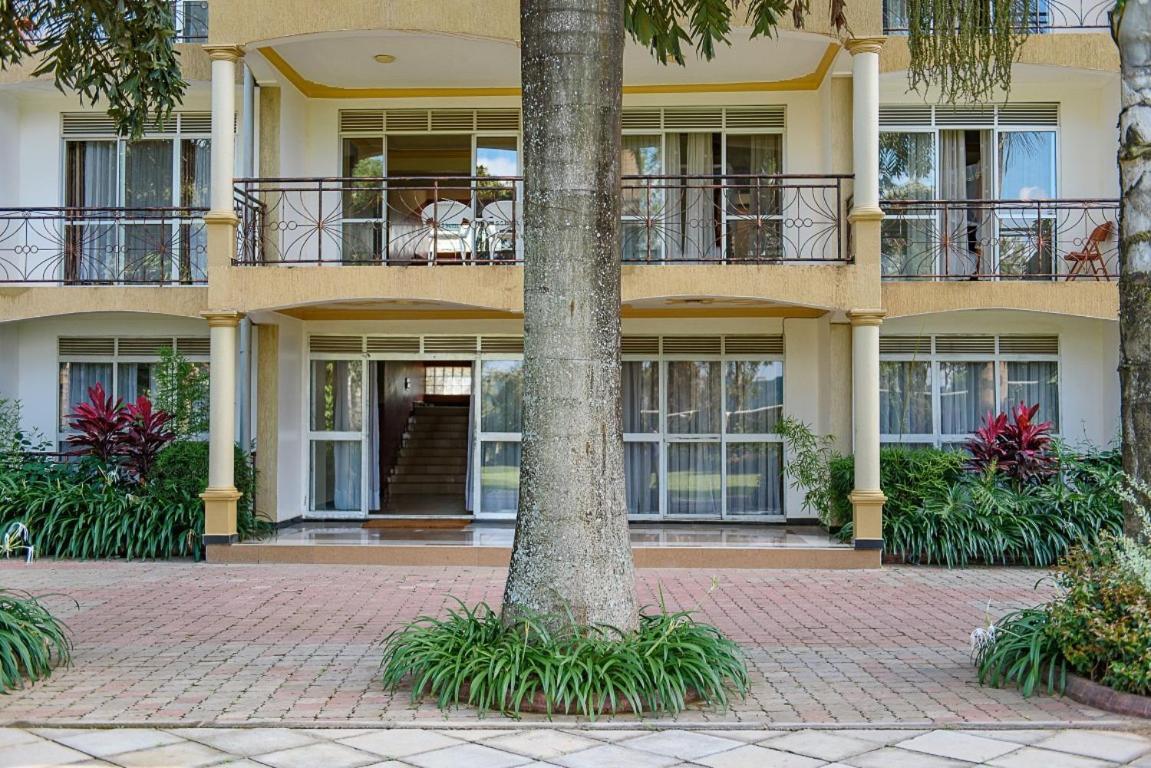 Garden Courts Hotel Masaka المظهر الخارجي الصورة