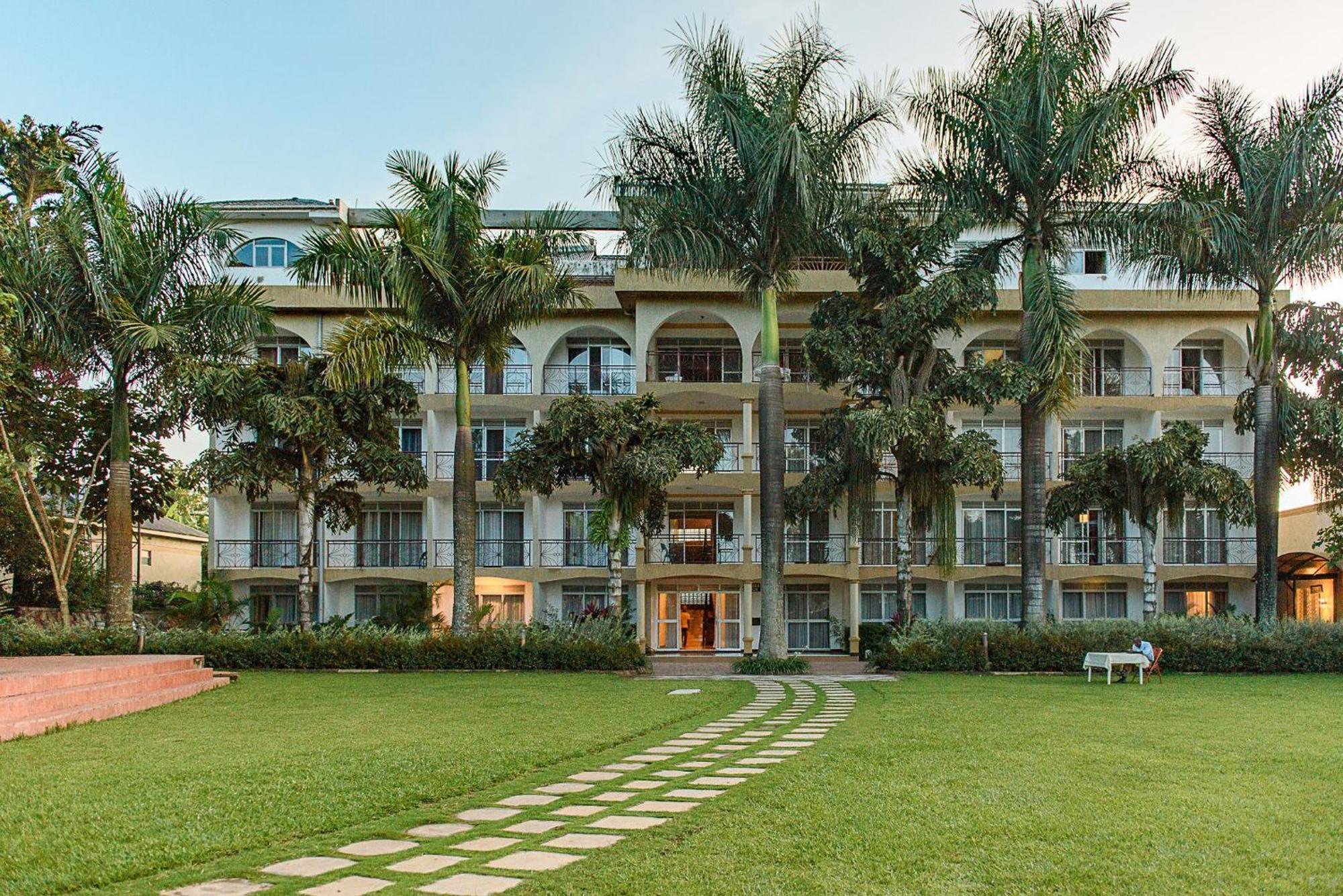 Garden Courts Hotel Masaka المظهر الخارجي الصورة