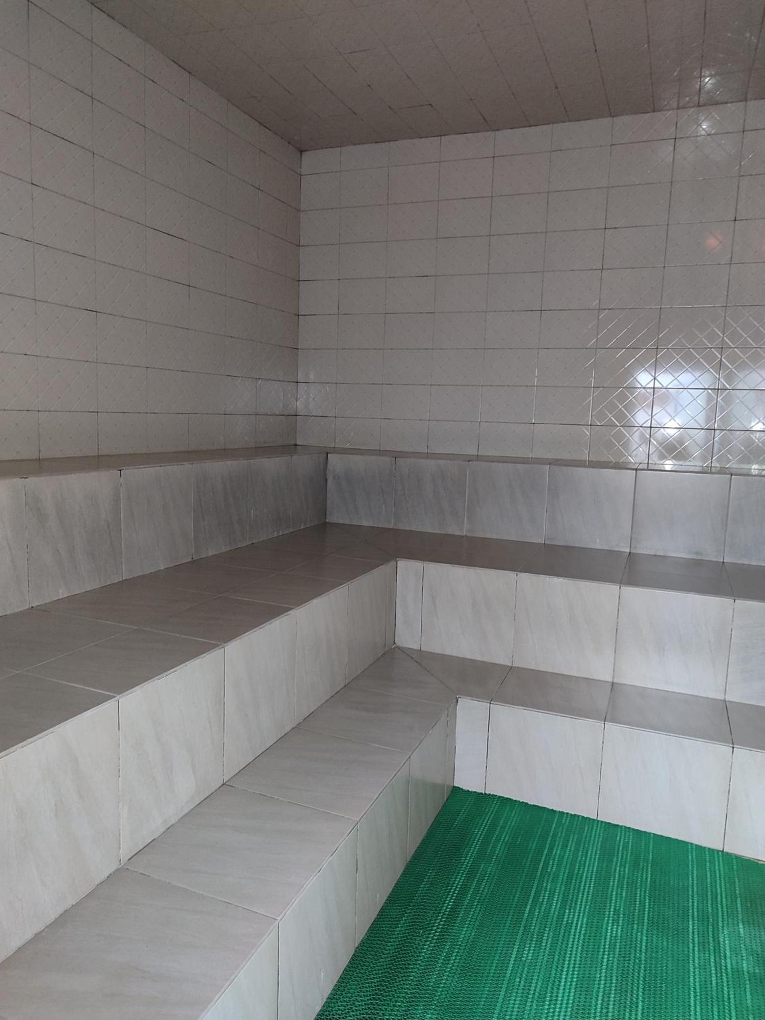 Garden Courts Hotel Masaka المظهر الخارجي الصورة