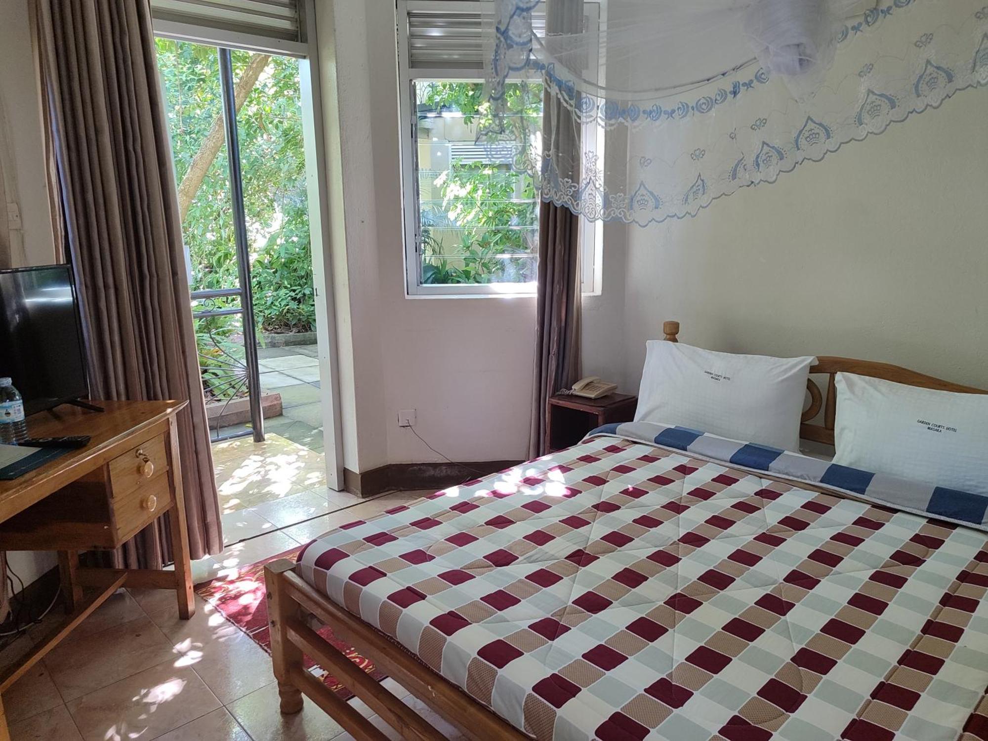 Garden Courts Hotel Masaka المظهر الخارجي الصورة